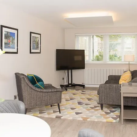 Διαμέρισμα The Mews, York Place By Serviced *