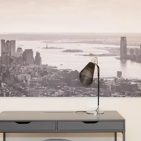 The Mews, York Place By Serviced Διαμέρισμα