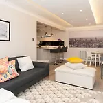 The Mews, York Place By Serviced Apartment Harrogate