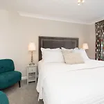 The Mews, York Place By Serviced