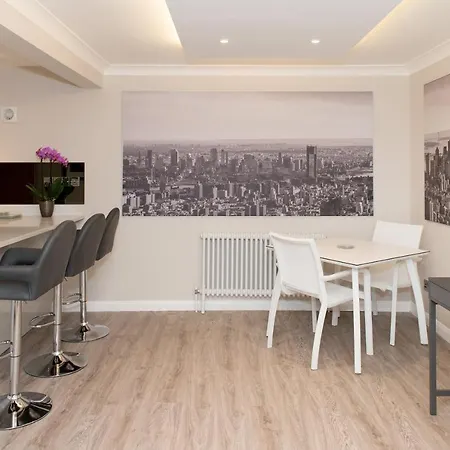 The Mews, York Place By Serviced * Harrogate