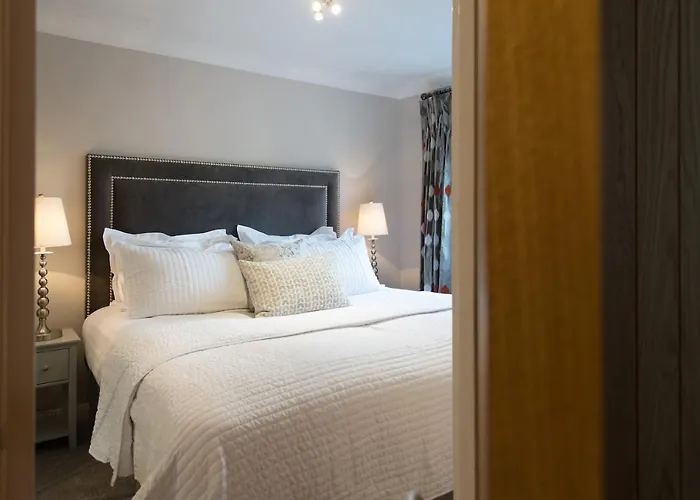 The Mews, York Place By Serviced Harrogate