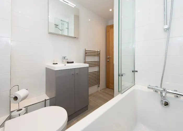 The Mews, York Place By Serviced Appartement *