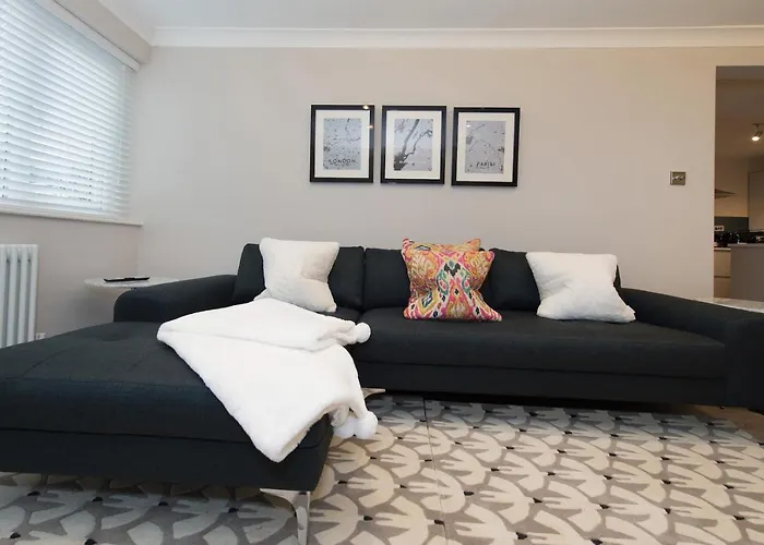 The Mews, York Place By Serviced Appartement *